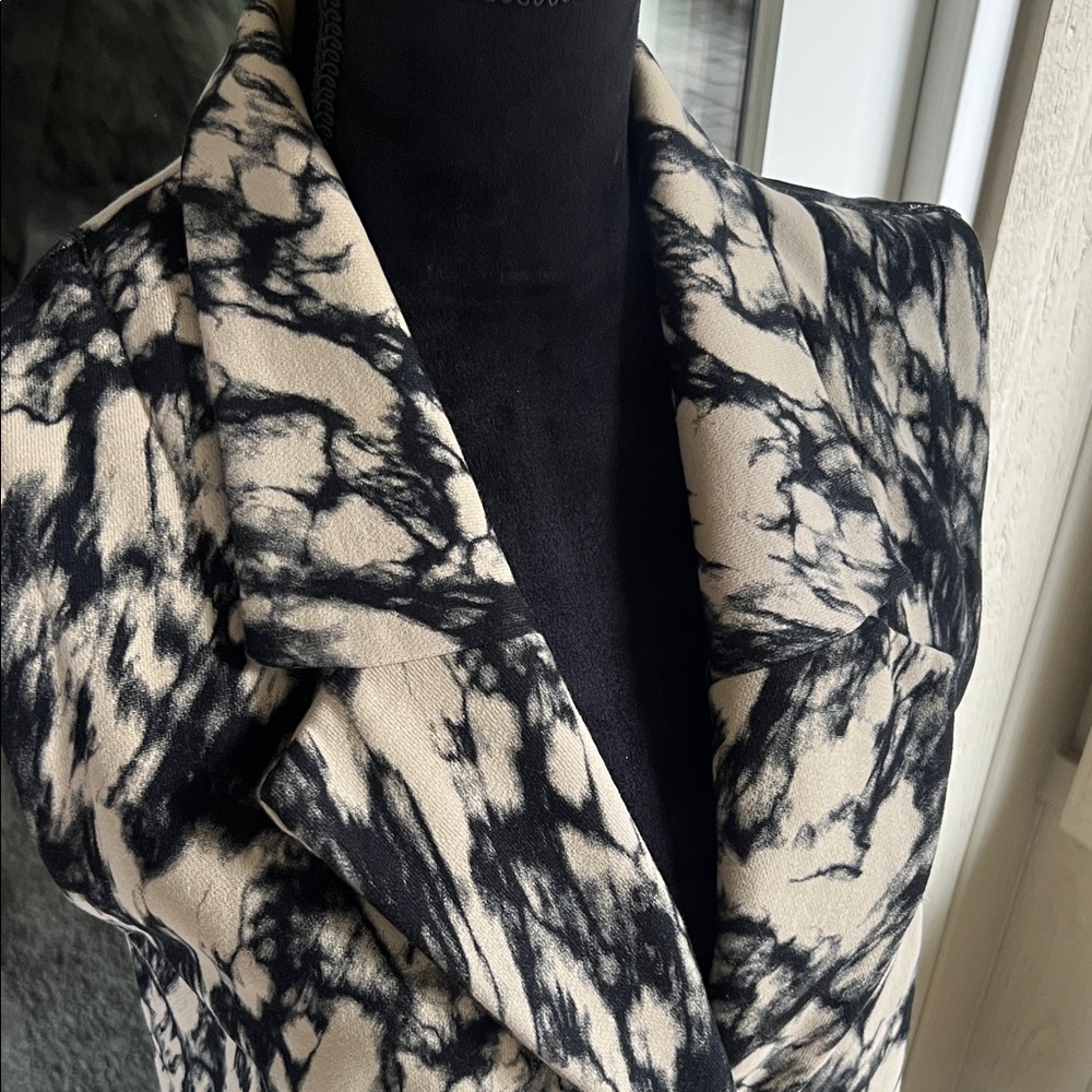 LULULEMON great granite vest - Picture 2 of 9